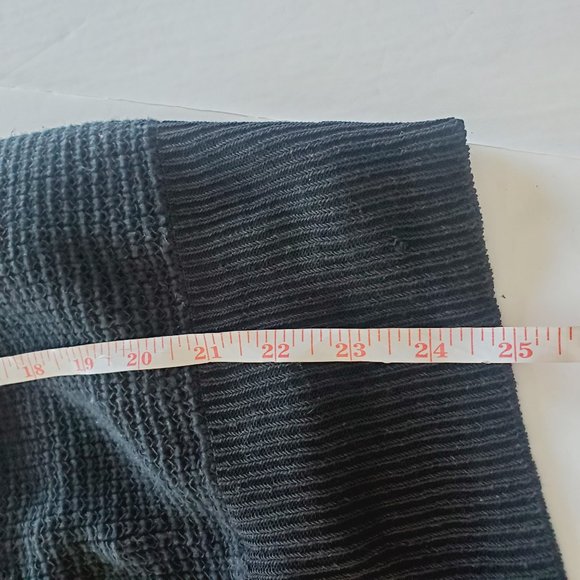 CALVIN KLEIN Waffle Knit Sweater - Picture 6 of 7